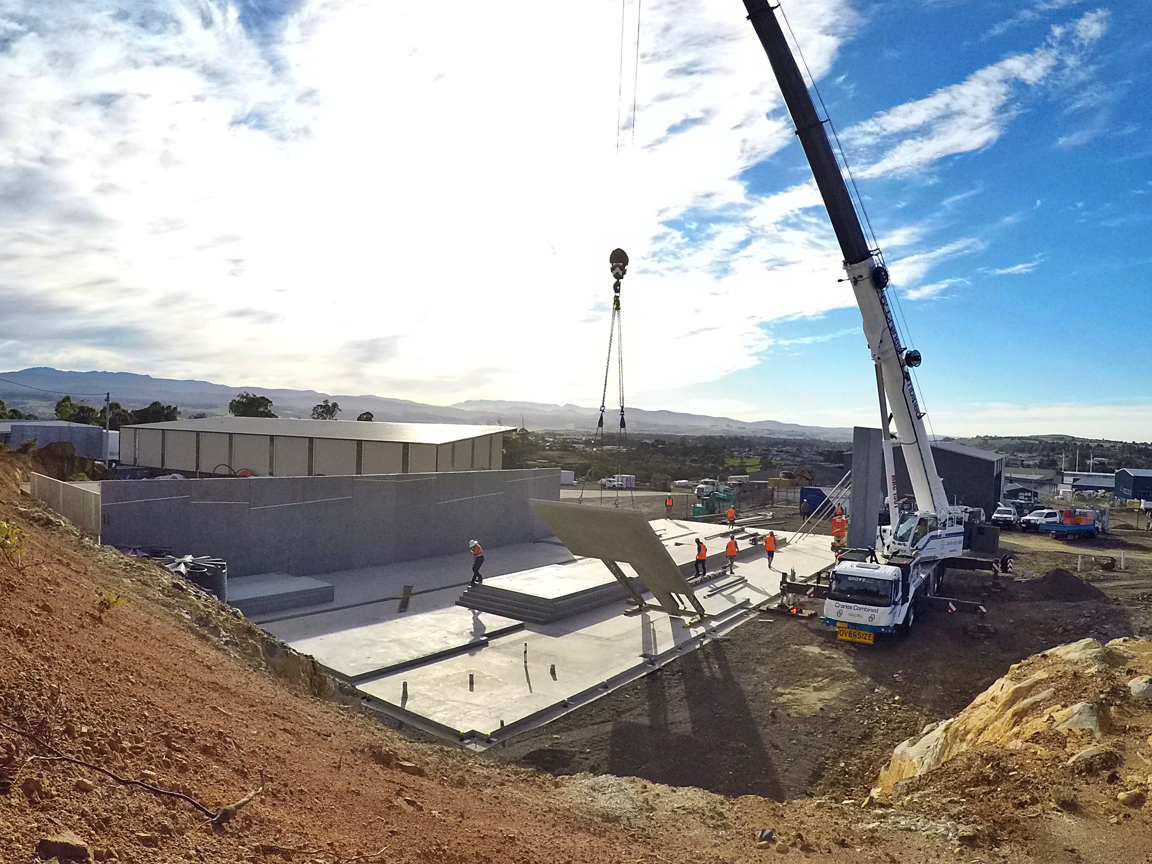 Concrete lift day in Northern Tasmania